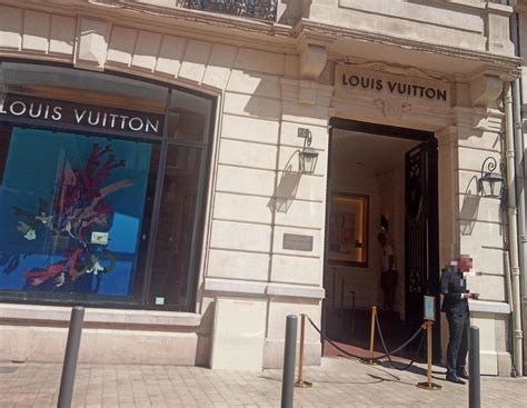 louis vuitton marseille par son propriétaire